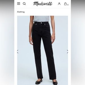 Madewell Woman’s classic straight Jean black size 28 petite